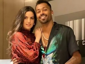 Hardik Pandya的前妻Natasha Stankovic在离婚后分享了神秘的帖子